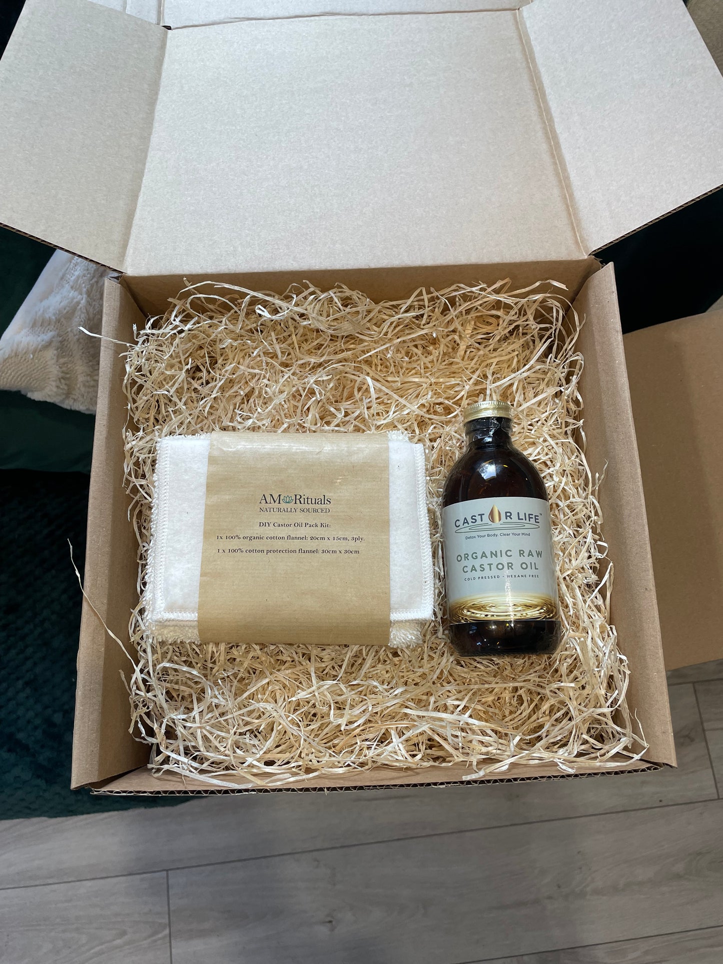 100% Organic Cotton DIY Castor Oil Pack and Organic Castor Oil